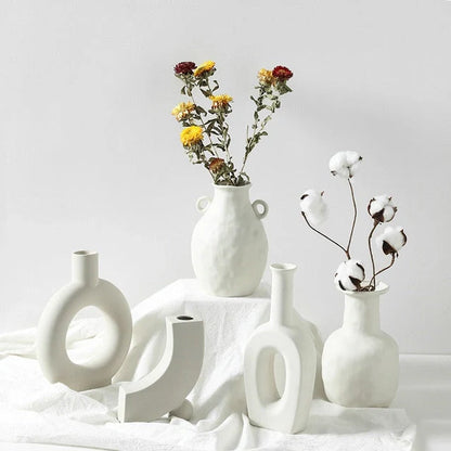 Elegant Nordic Ceramic Vase for stylish home decor