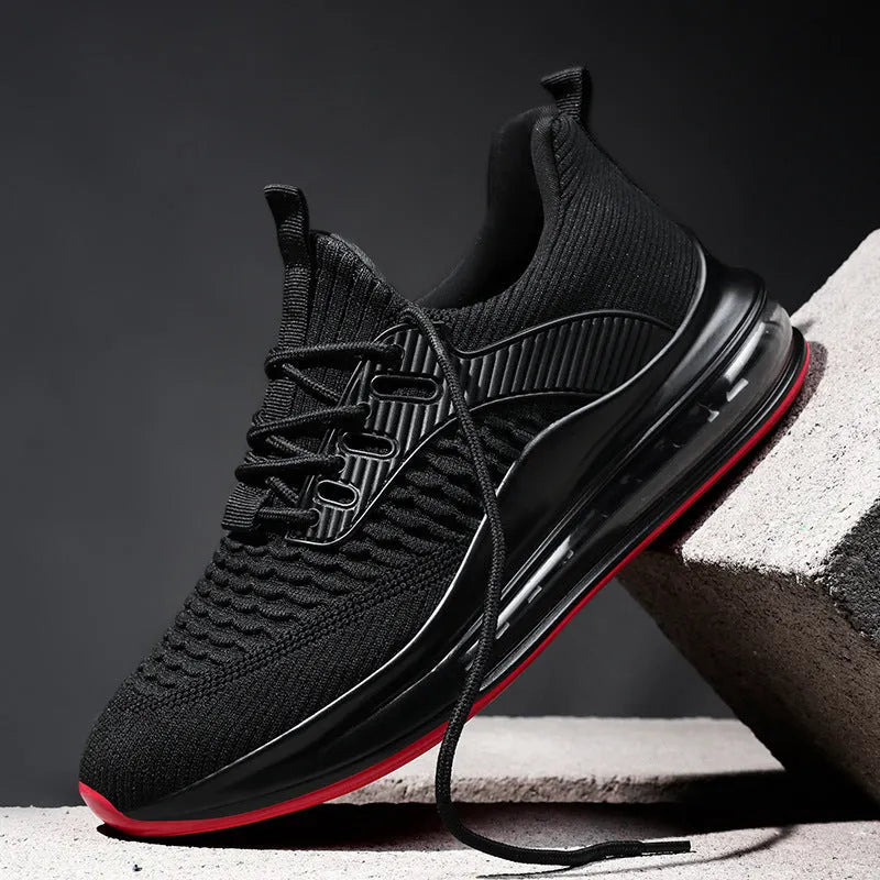Men's solid colour mesh running shoes with rubber sole and lace-up front