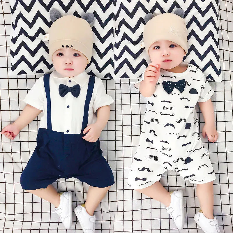 Baby bow gentleman climbing suit in cotton with short sleeves and buckle closure, shown in beard gentleman style