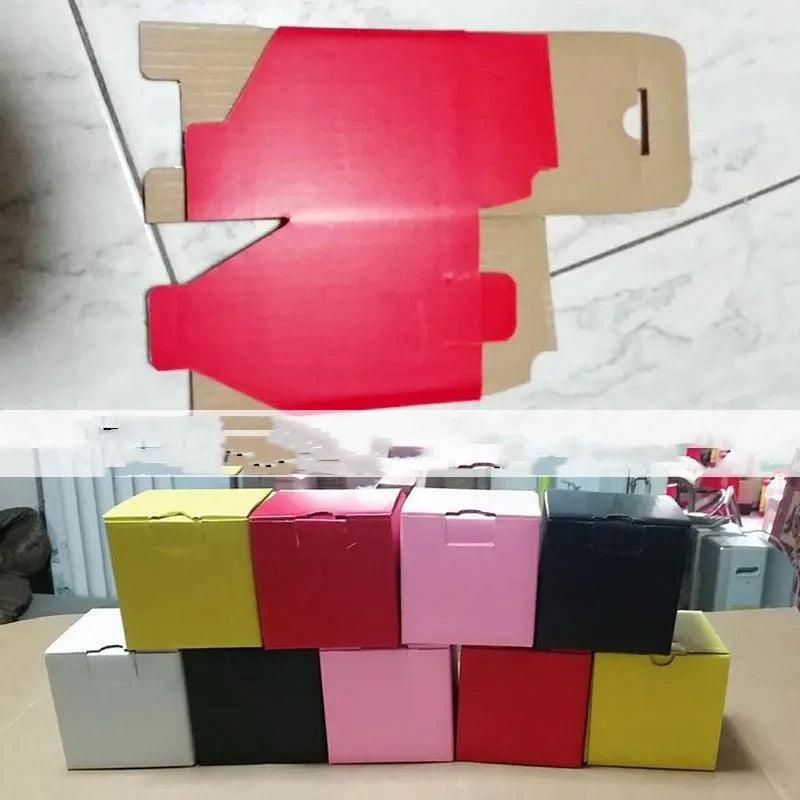 Square packaging box carton with 3mm thickness in multiple sizes and colours