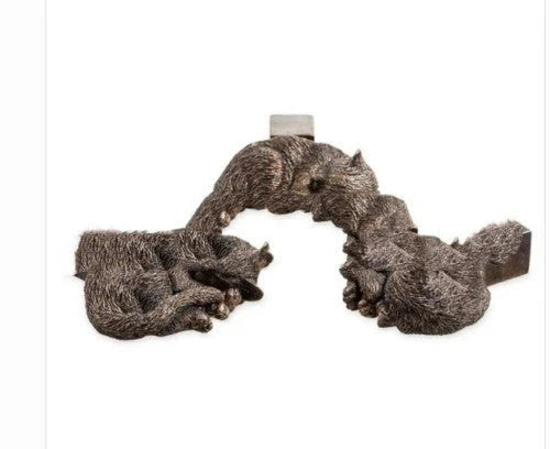 Decorative resin octopus tea cup holder with a lifelike design, perfect for adding a playful touch to your home or office decor