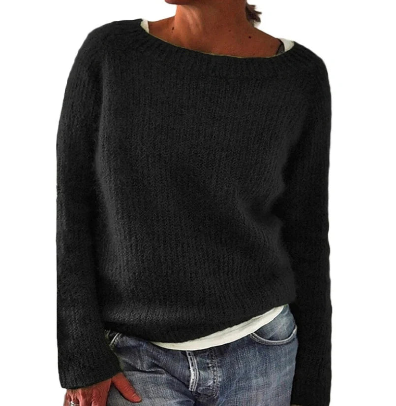 Classic fine wool knit sweater with stitching detail
