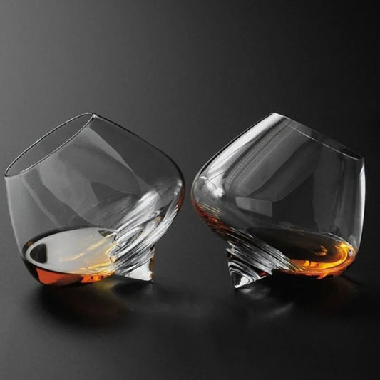 Crystal whiskey glass with wide belly design for enhanced aroma and flavour