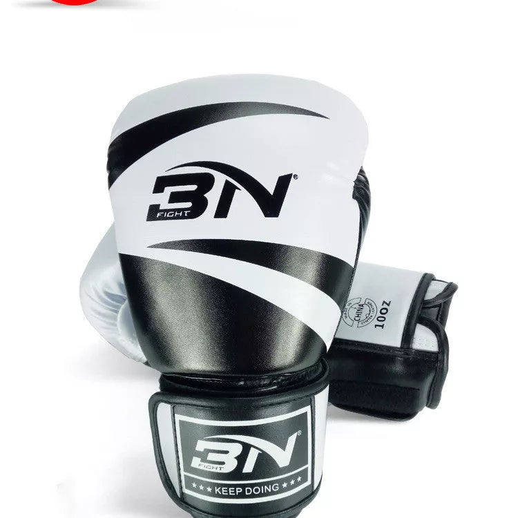 PU Muay Thai boxing gloves in various colours and sizes for training