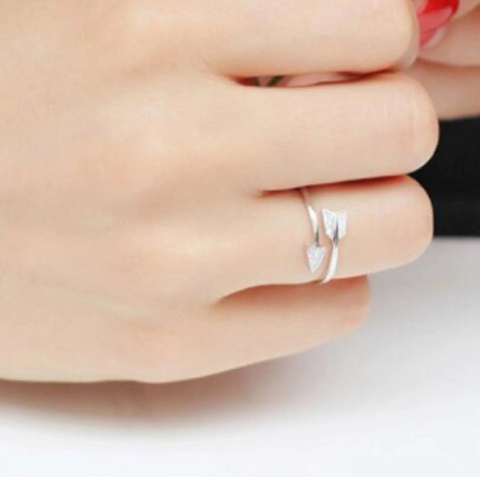 Diamond Arrow Ring in copper with distinctive arrow design
