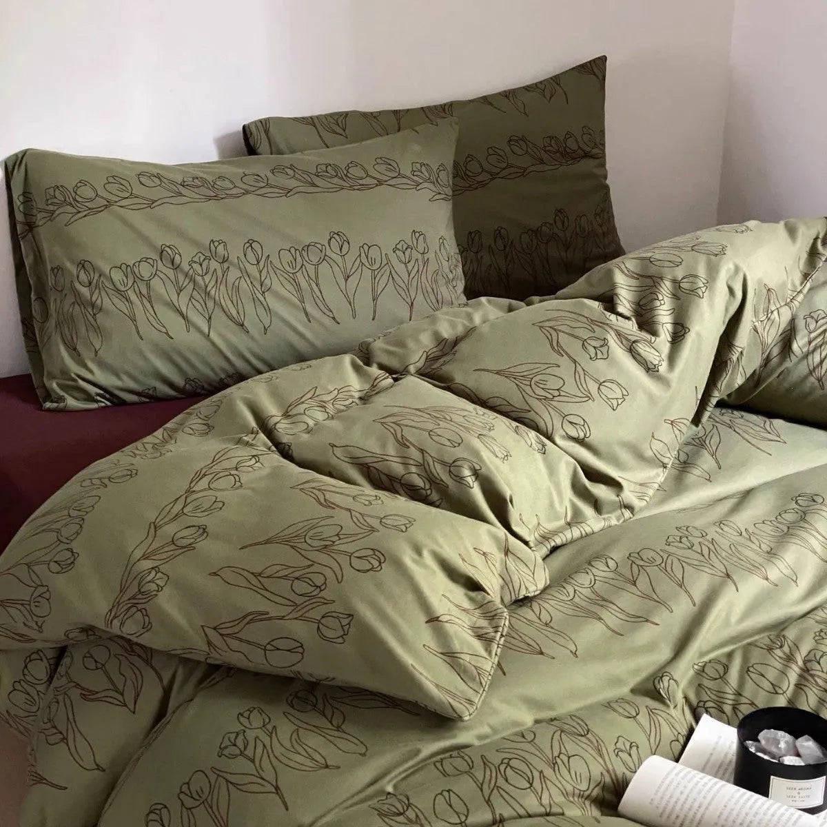Pure cotton printed bedding set with quilt cover, sheet, and pillowcases in 1.2m to 2.0m sizes