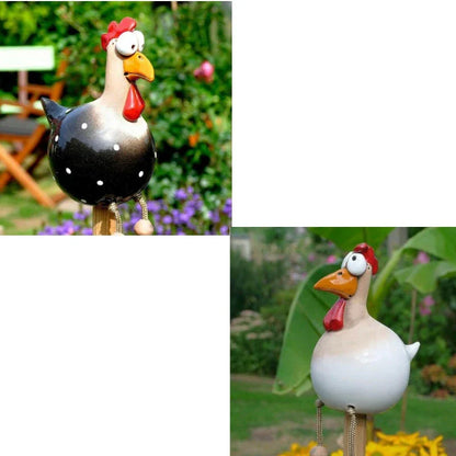Charming hen and rooster ornaments made of durable resin with vibrant colours and intricate details for elegant garden decor