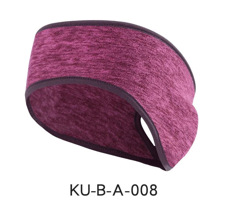 Warm and cozy earmuffs perfect for winter running, hiking, and other outdoor activities. Breathable, sweat-wicking fabric keeps you comfortable and focused.