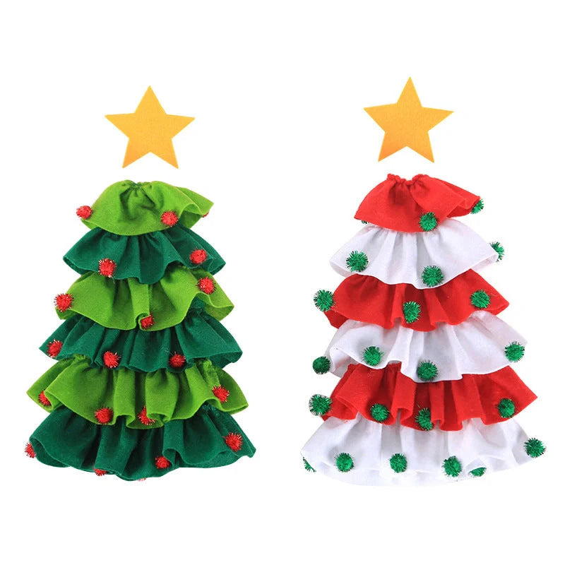 Christmas wine bottle cover with pentagram and fluffy ball design in red and green