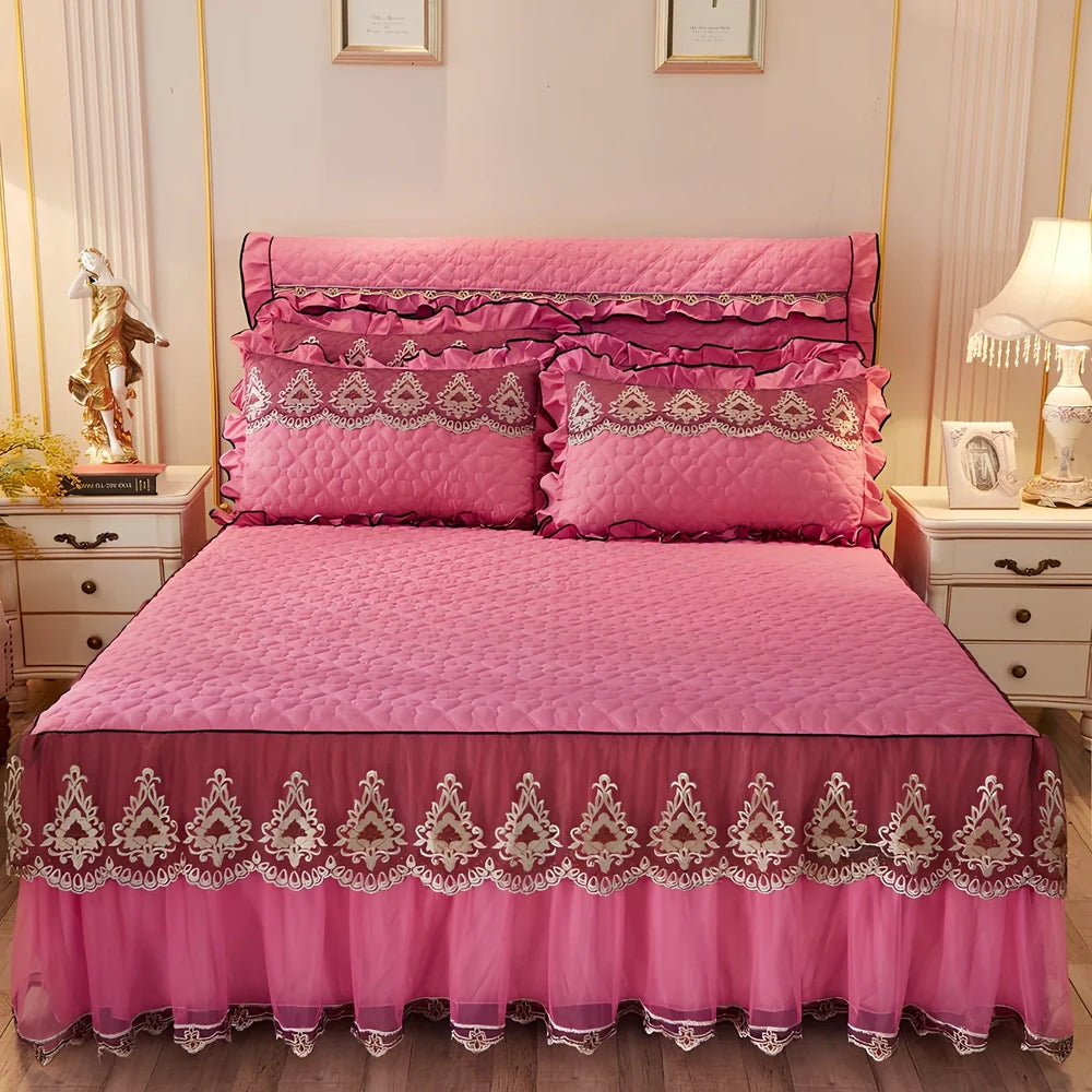Quilted lace bed skirt with embroidery detailing and 1.8m circumference for Simmons beds