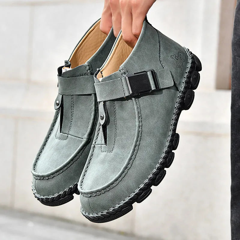 Handmade stitching casual flat slip-on shoes in black PU leather with low 1-3cm heel and shock absorption sole