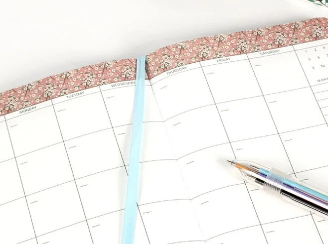 Leather notebook with wireless binding and 120gsm Daolin paper in A5 and A6 sizes
