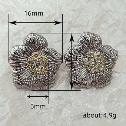 Retro textured gardenia stud earrings in two-tone copper with European styling
