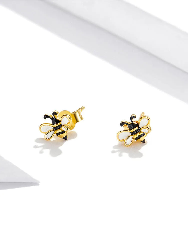 S925 Silver Insect Earrings with Bee Design, Mori Style Studs, 0.7 x 0.8cm, 925 Sterling Silver, Niche Jewellery for Everyday Wear and Gifts