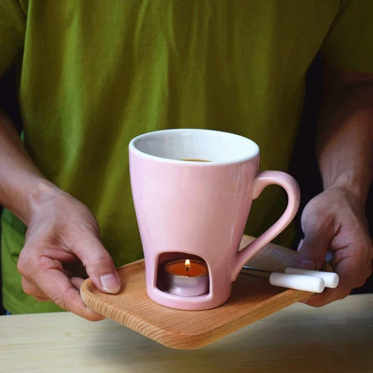 Versatile ceramic mugs in blue and blue-pink colors, suitable for hot and cold food and beverage preparations