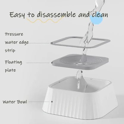 Portable floating water bowl for pets, designed to prevent splashing and keep mouths dry