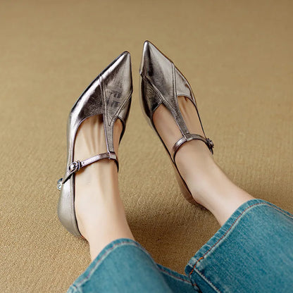 Genuine leather low-cut pointed-toe Mary Jane pumps with a chunky block heel in gun colour.