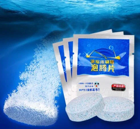Effervescent spray cleaner bottle for automotive and glass cleaning with insect-proof formula