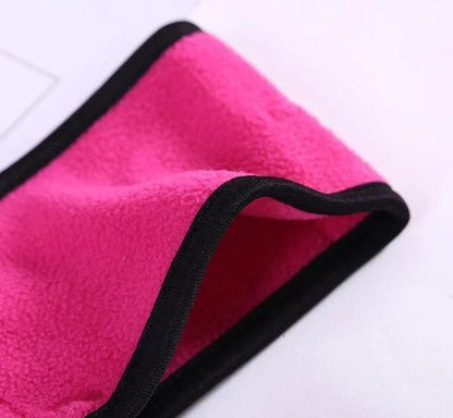 Wireless Bluetooth headband in multiple colours, featuring knitted fabric, built-in microphone and long-lasting battery for outdoor fitness and yoga activities.