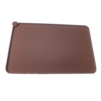 Premium silicone pet food mat with raised edges to contain splashes and spills, suitable for dogs and cats