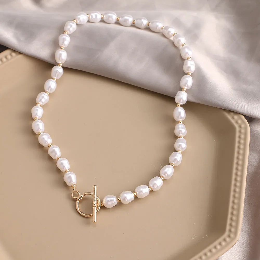 Vintage love heart pearl gold necklace with adjustable chain and electroplated pendant