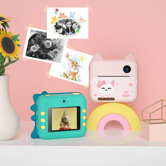 Children's digital camera with photo printing feature in bright colours