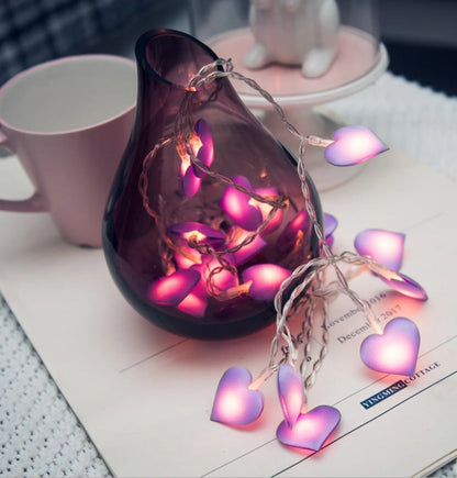 Pink heart-shaped LED fairy lights on 3-metre cable for bedroom or wedding decoration