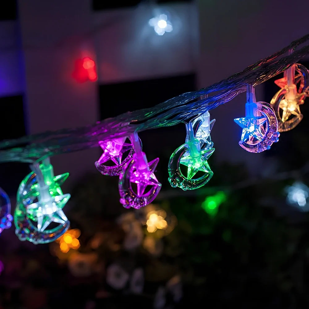 3-metre battery-powered LED Christmas lights with weather-resistant PVC construction for garden decoration