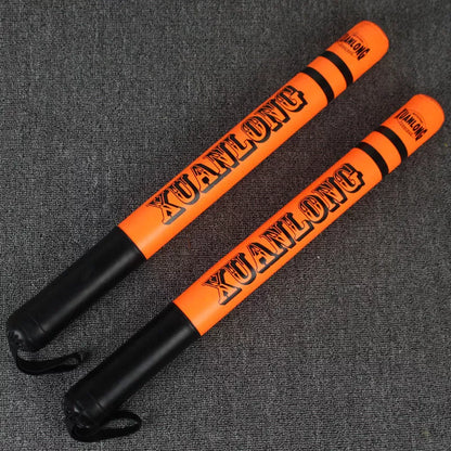 High-visibility boxing training reaction stick for improving accuracy and reaction times