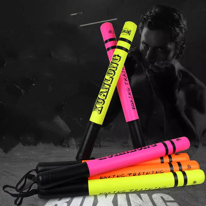 High-visibility boxing training reaction stick for improving accuracy and reaction times
