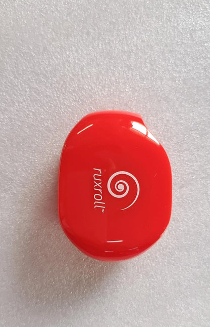 Automatic earphone cable winder in various colours, designed to keep earphone cords tidy and organised