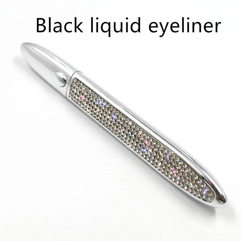 Self-adhesive false eyelashes with multicolour eyeliner for easy application and vibrant looks
