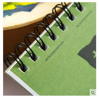 Green water-soluble colour pencil sketchbook with spiral binding in 8K and 16K sizes