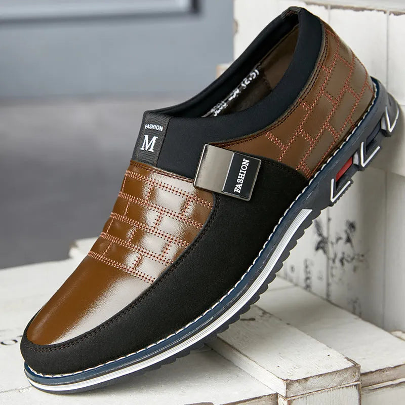 Men's low-cut blue leather casual shoes on a white background, showing the leisure design.