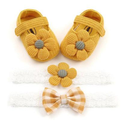 Soft-soled toddler shoes for girls in cotton, 11-13cm, with hook-and-loop strap and matching headband set.