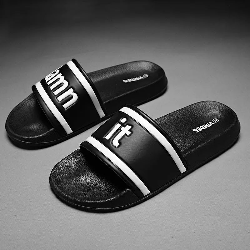 Men's black or white PVC flip-flop beach shoes with breathable slip-on design, sizes 39-44