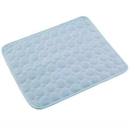 Premium cooling pet pad made with heat-resistant fibers for instant relief from summer heat for dogs and cats