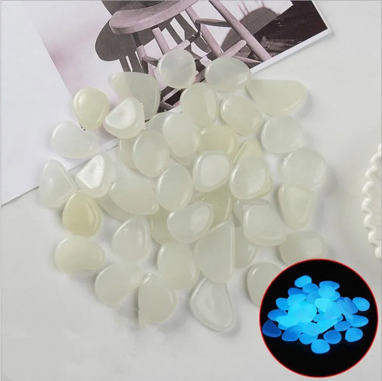 Qiming fluorescent luminous stones in mixed colours for aquarium and garden decoration