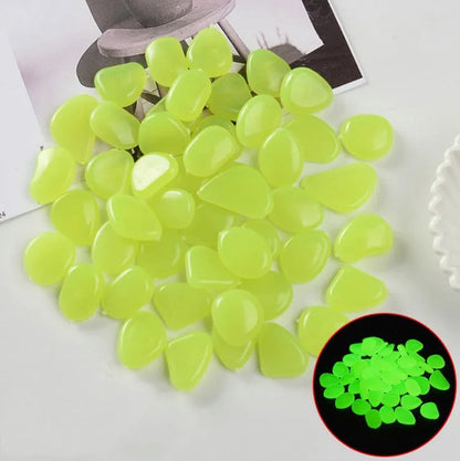 Qiming fluorescent luminous stones in mixed colours for aquarium and garden decoration