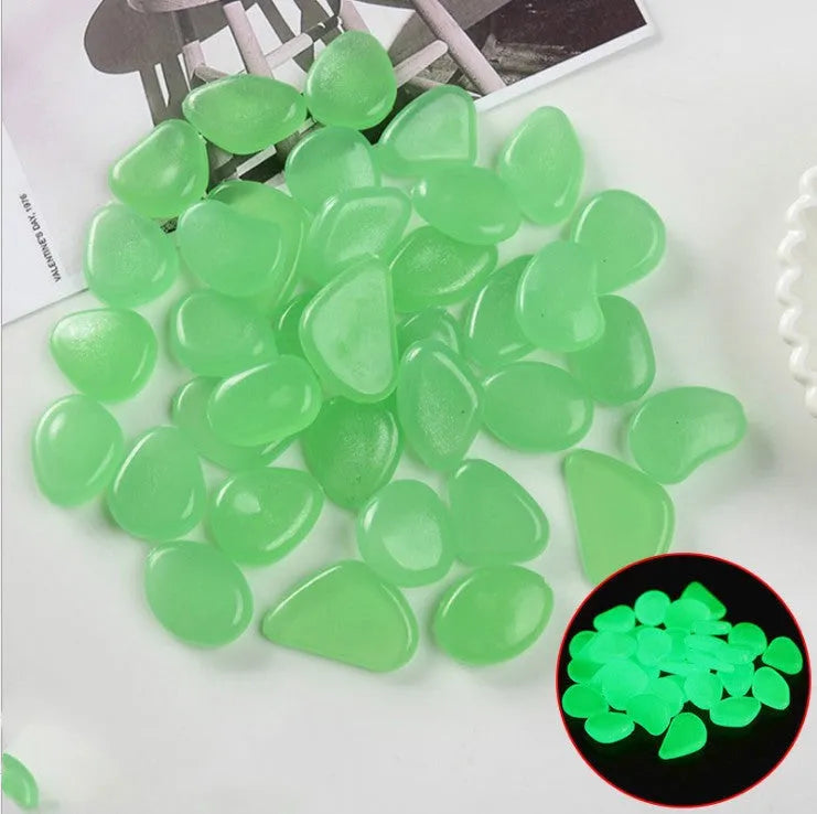 Qiming fluorescent luminous stones in mixed colours for aquarium and garden decoration
