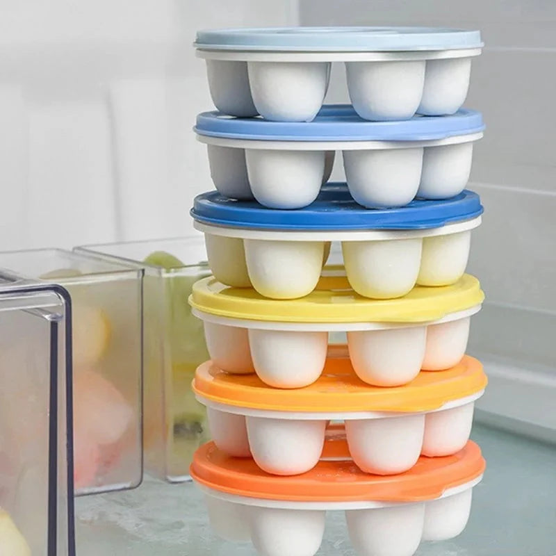 Donut-shaped ice cube mould for DIY chocolate fondant and jelly making