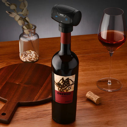 Black electric wine vacuum stopper with metal construction for 7-day preservation