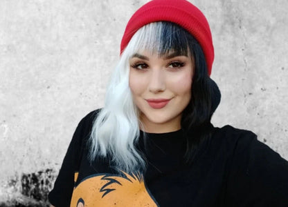 Short black and white half-fight synthetic wig with Qi bangs for anime cosplay