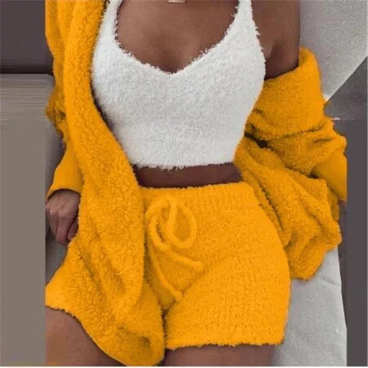 Cozy and stylish women's lounge pajama set in various colors and sizes