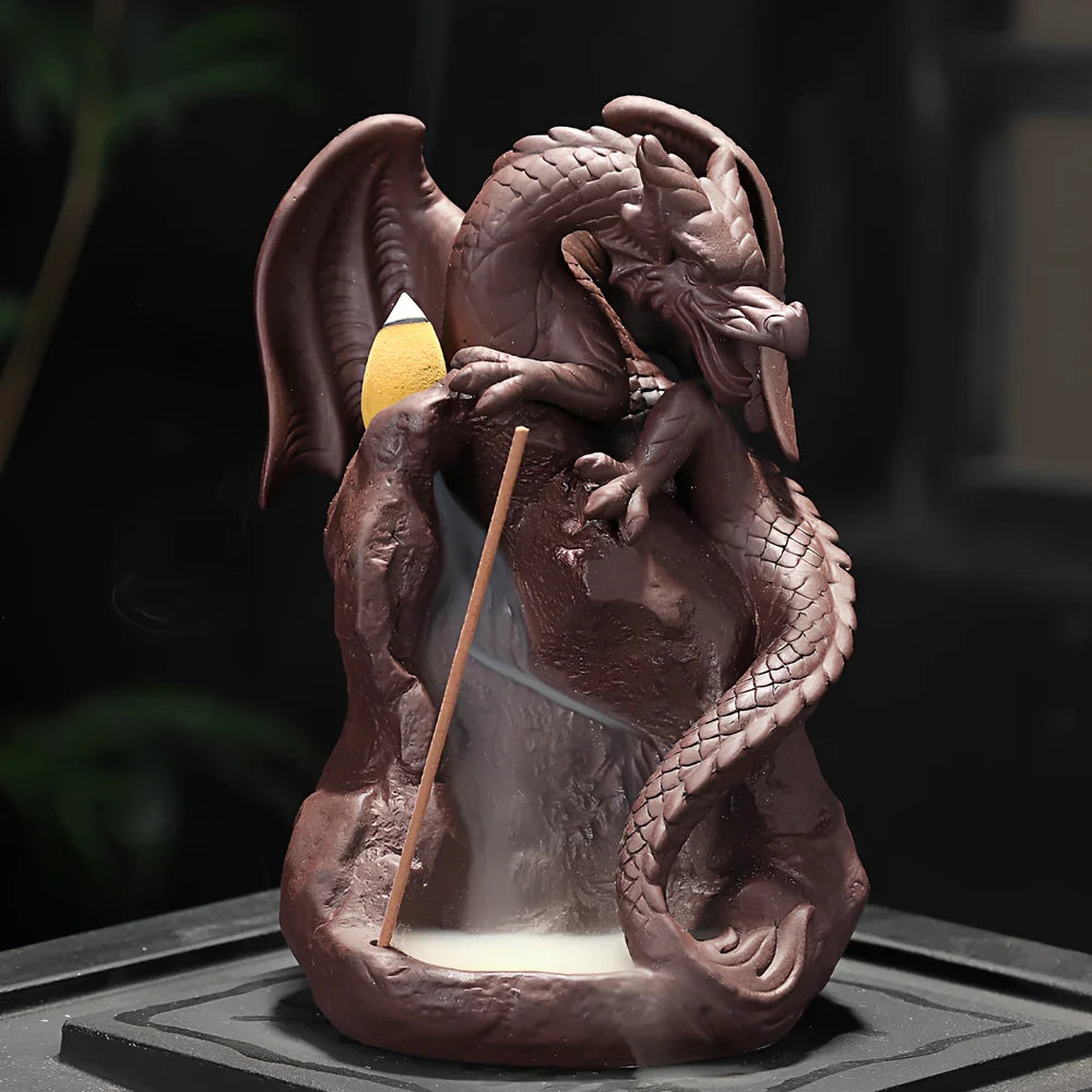 Zisha ceramic incense burner with flying dragon ornament, 11cm long and 15cm high, in New Chinese style for steady smoke