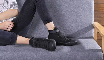 Classic white and black shoes available in sizes 35 to 43, lightweight and versatile for everyday wear