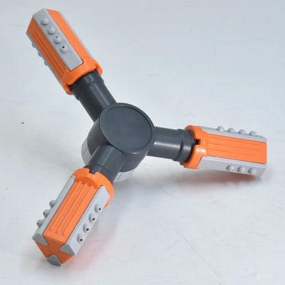 Adjustable 360-degree 3-arm rotating sprinkler in green and orange for efficient lawn irrigation