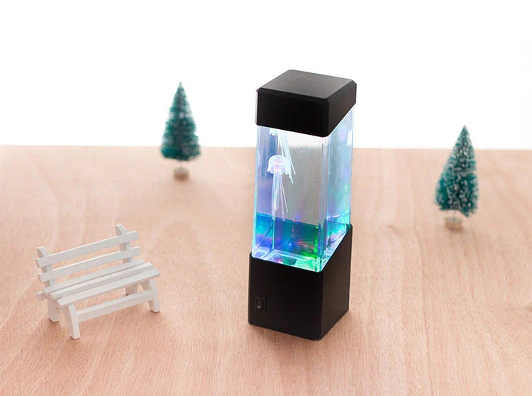 Enchanting Jellyfish Lamp with lifelike jellyfish swimming in a colour-changing LED aquarium display