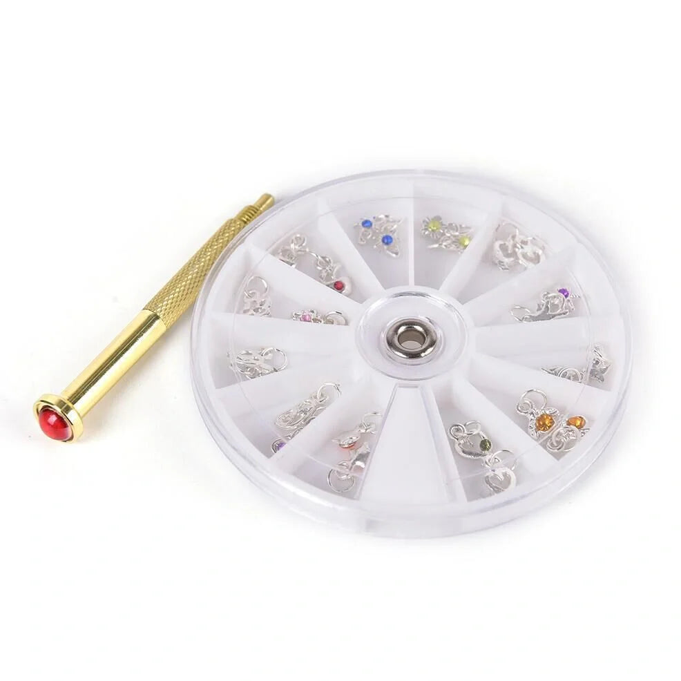 Electroplated alloy nail art straps in gold and silver colours with 0.5mm thickness for DIY nail decoration