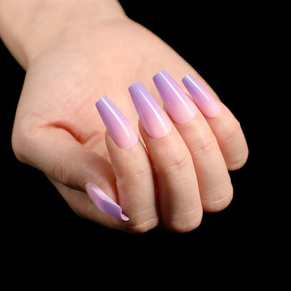 Set of 24 fake nails with nail art tool, showing colours A1 to A46, dimensions 13.5x6.8x1.2 cm